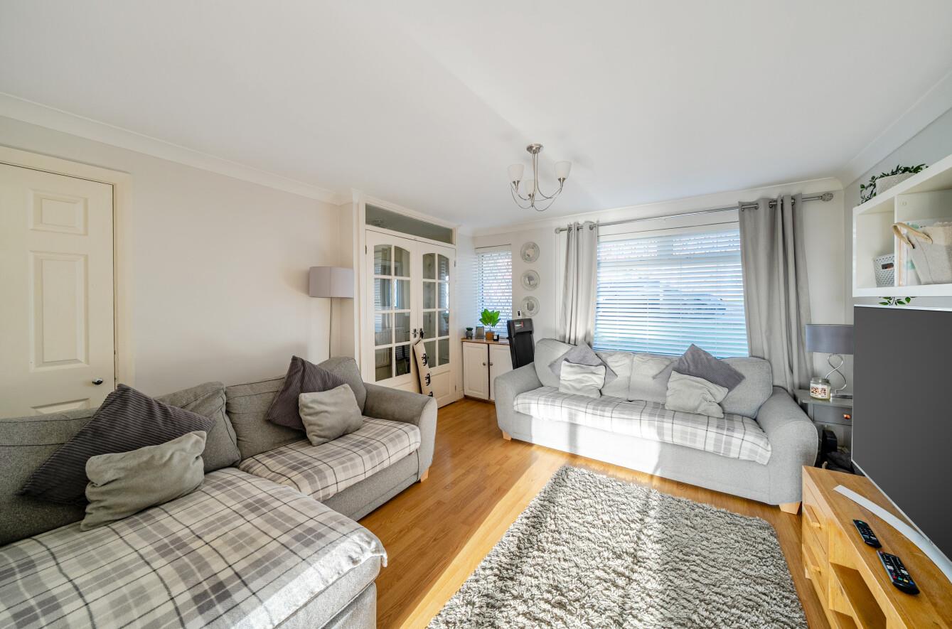 Clos Rhymni, Cwmrhydyceirw, Swansea, SA6 6RB